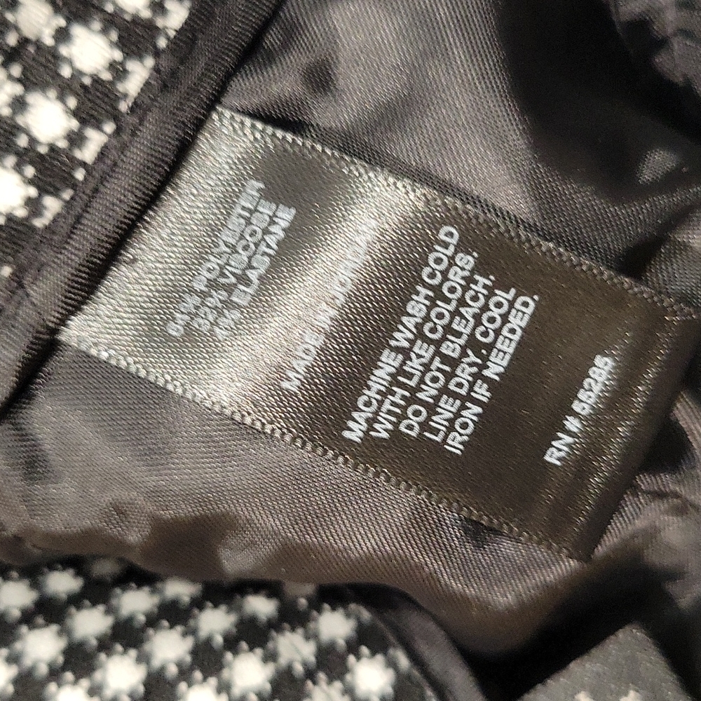 Express Pants - Picture 11 of 12